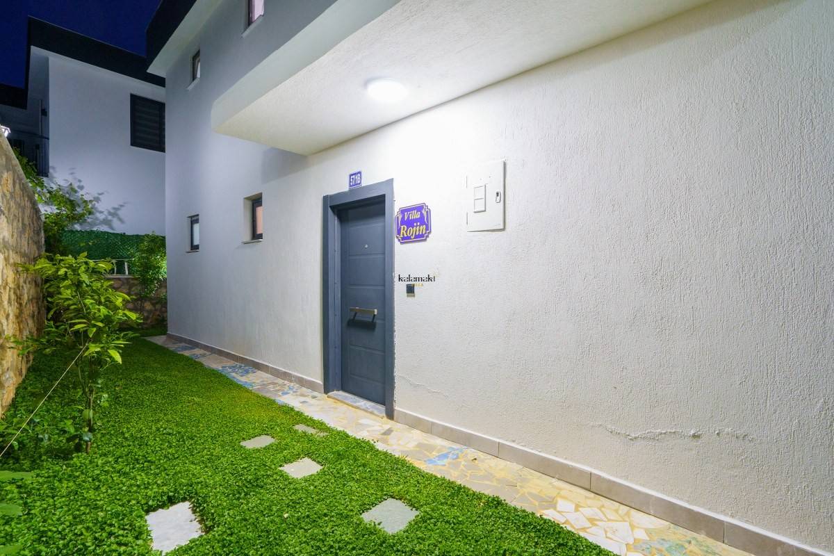 Villa Rojin