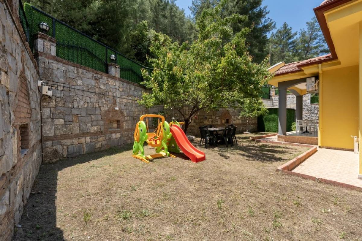 Villa Sarıyaz
