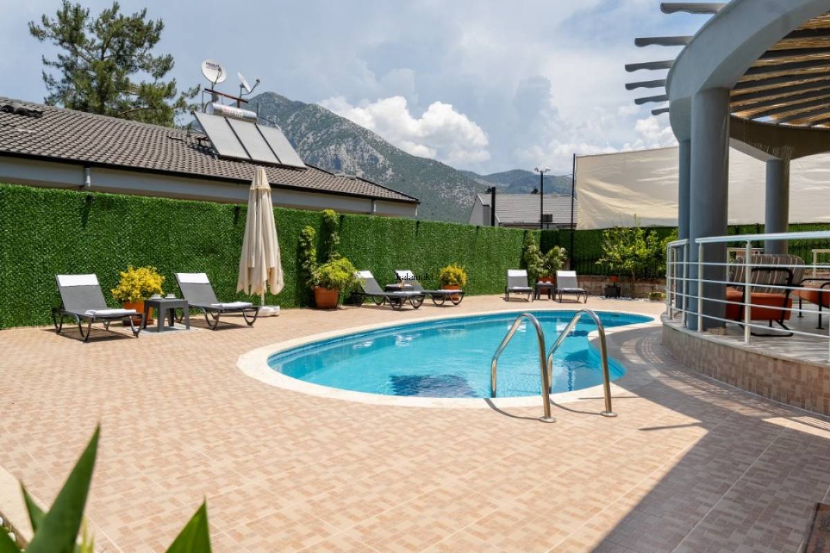 Villa Sarıyaz