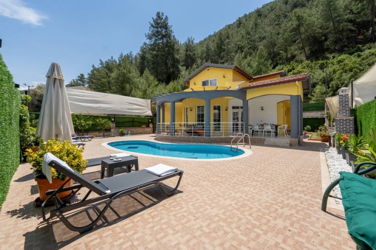 Villa Sarıyaz