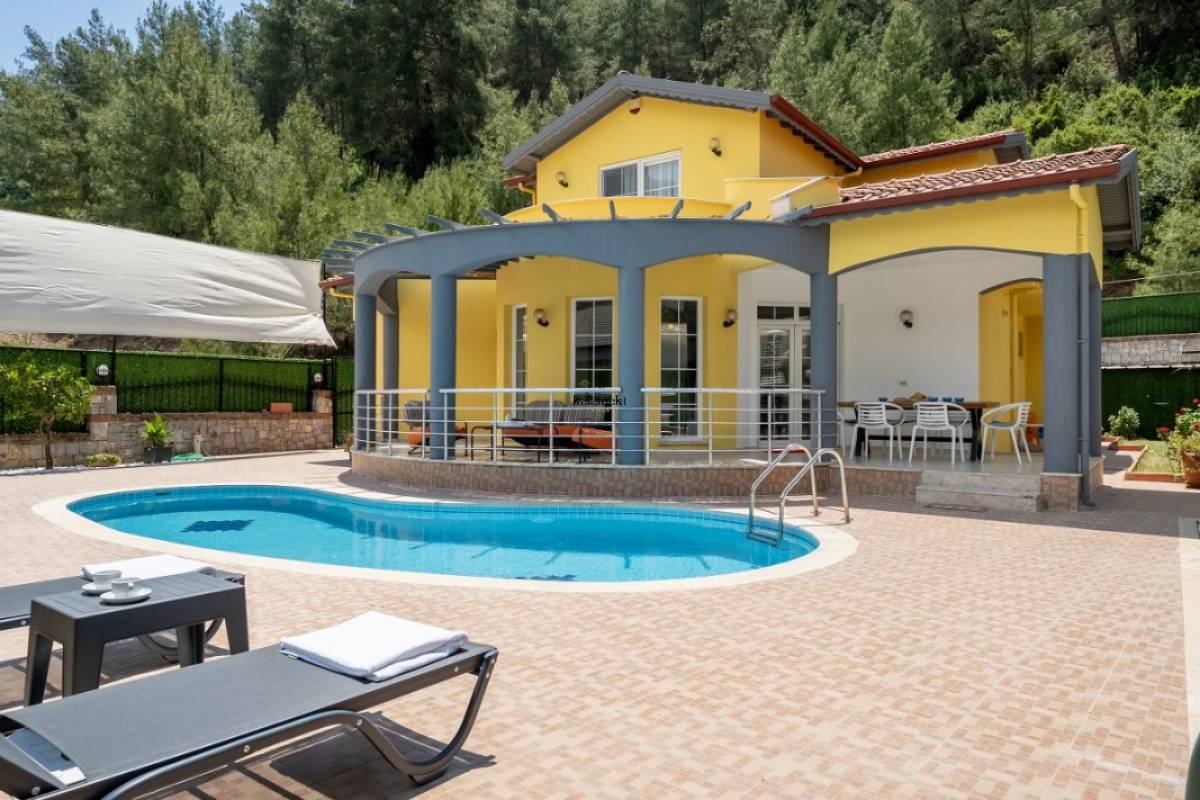 Villa Sarıyaz