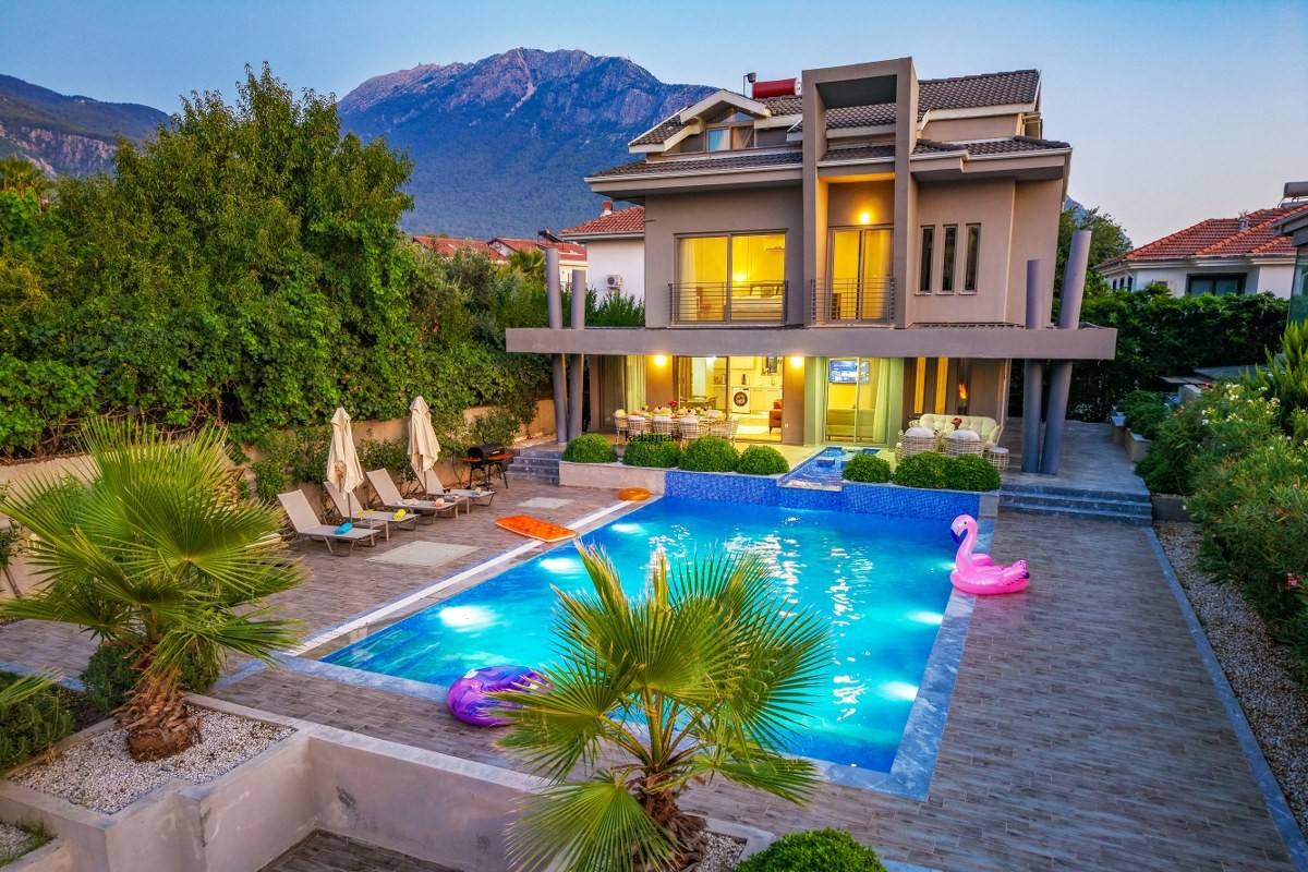 Villa Swarovski