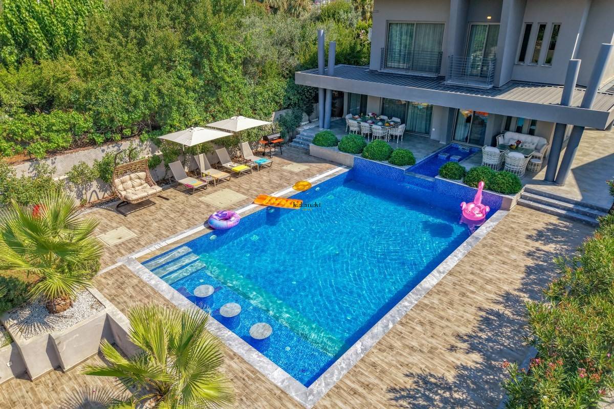 Villa Swarovski