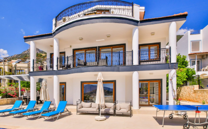 Villa Alternatif