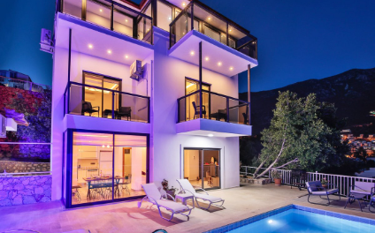 Villa Moonlight